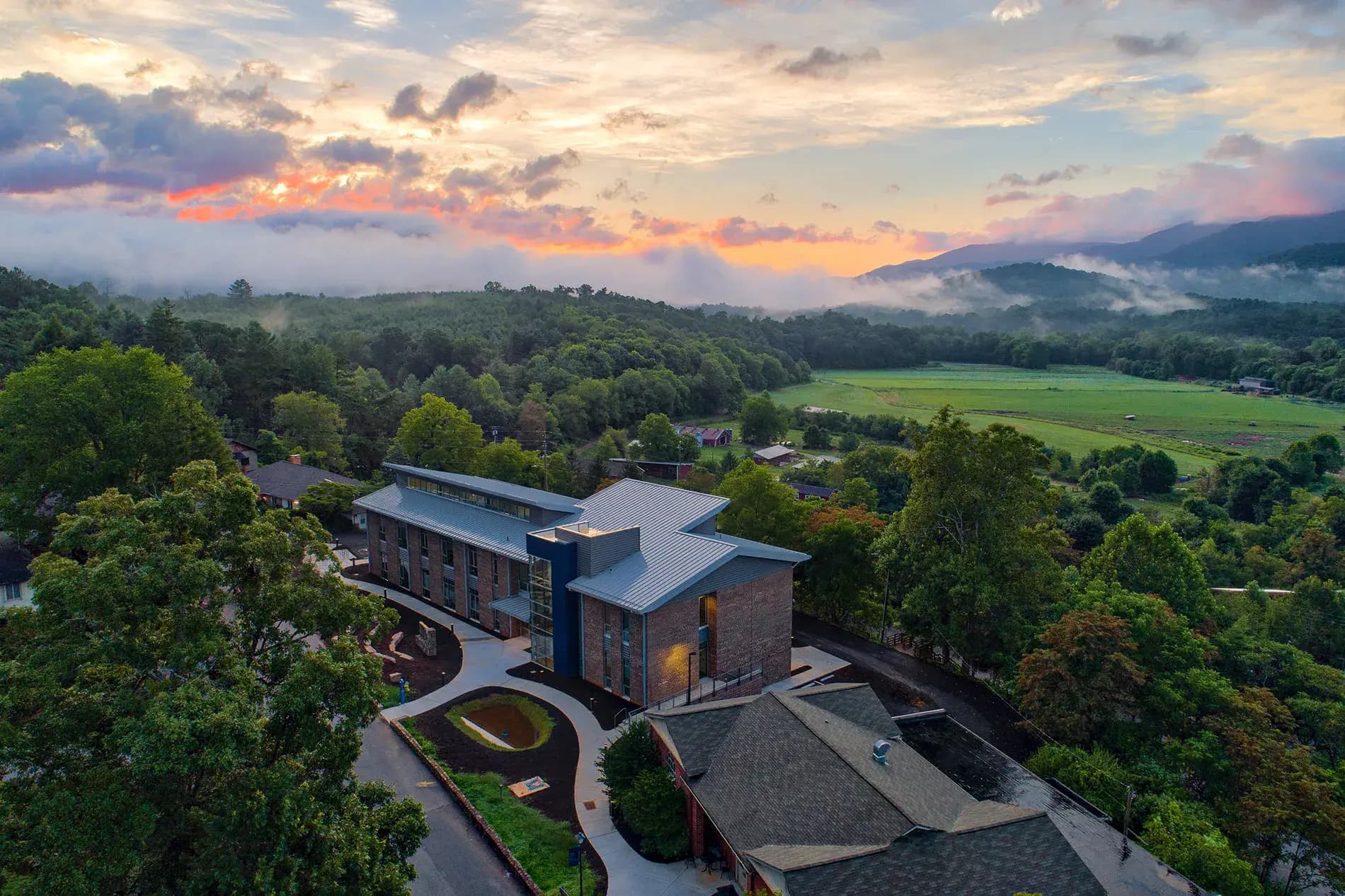 MFA Program for Writers campus